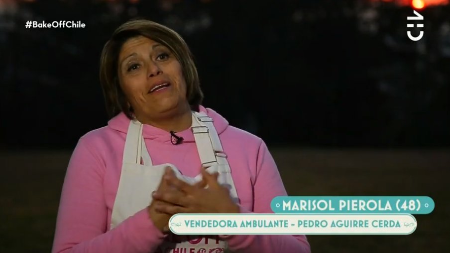 sebalitio's tweet photo. #BakeOffChile yo sabía que iba a ganar porque soy experta en tortas, cocina, horno, sabotaje de compañeros, actuación dramática y soldador al arco https://t.co/LogQgG2Rdj