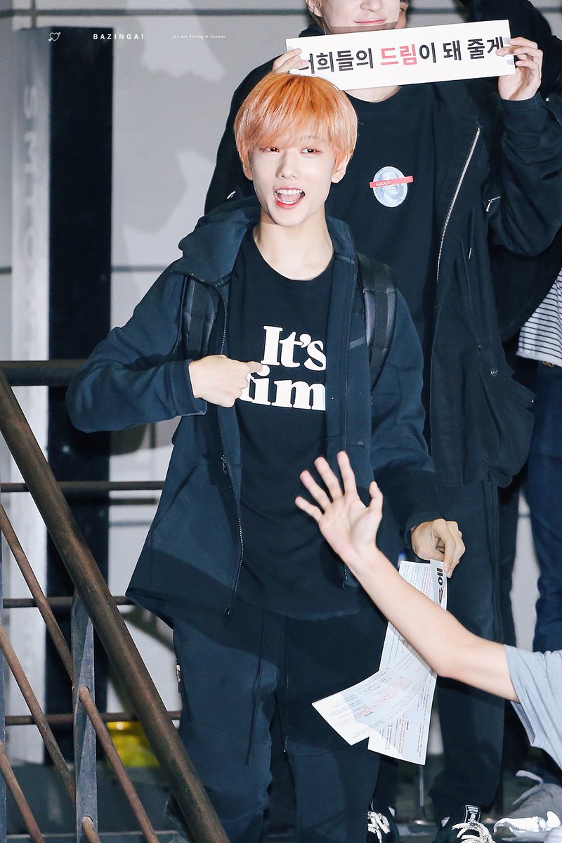 bazinga25813's tweet photo. 180930 HD 
#지성 #박지성 #JISUNG #NCT 
https://t.co/BA4h88jypm
https://t.co/Chjx5vvSAg
https://t.co/YFc548mQ2b
https://t.co/ZeDyYsrLS4 https://t.co/DLu1gmoX9K