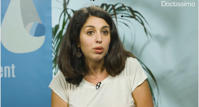 MyriamLevain's tweet photo. J’ai raconté à @doctissimo pourquoi j’avais fait congeler mes ovocytes et pourquoi j’avais voulu prendre la parole sur le sujet en publiant « Et toi tu t’y mets quand? »  https://t.co/h2dOtcIhRS https://t.co/7Mz5H2XP67