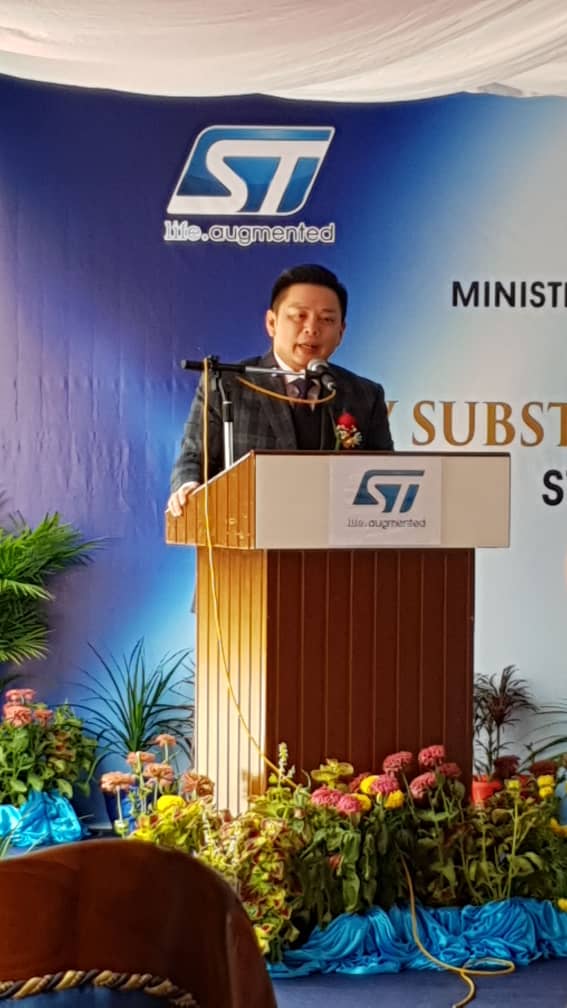 MITIMalaysia's tweet photo. YB @DarellLeiking launched the STMicroelectronics Sdn. Bhd.'s 132KV Substation Project Construction in Muar, Johor.
#electrical #electronics #industry #mitimatters
#nationbeforeself https://t.co/FbPLrDgatU