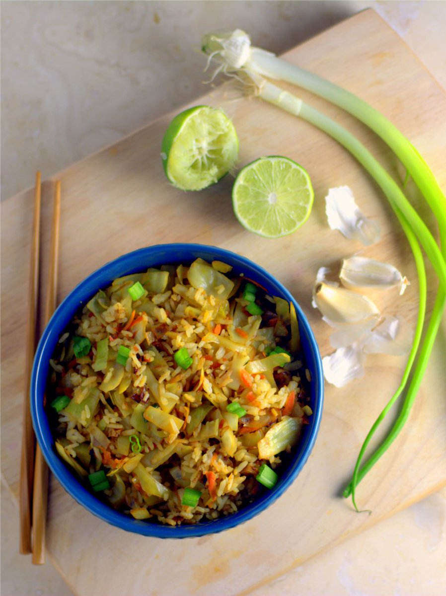 KitchensSubham's tweet photo. #SubhamKitchens #GingerGarlicFriedrice #Friedrice #ricelovers #Ginger #Garlic
#veggies #spicy #ingredients #Tasty #friedricelovers #TryNew #TrySubham #Madhapur #Hyderabad https://t.co/FXdAKYQRz5