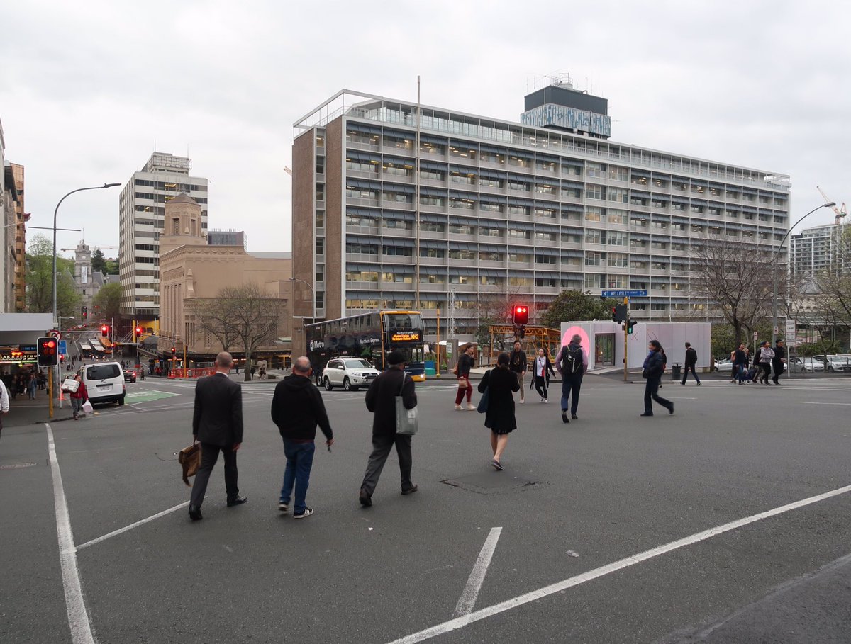 HoughtonSd's tweet image. Checked out the new NX2 service along Wellesley on way home tonight - sight of double deckers feels a positive presence on the street, more grown up! #aucklandgrowingup #emergingurbanism #changingfast #notgoingback