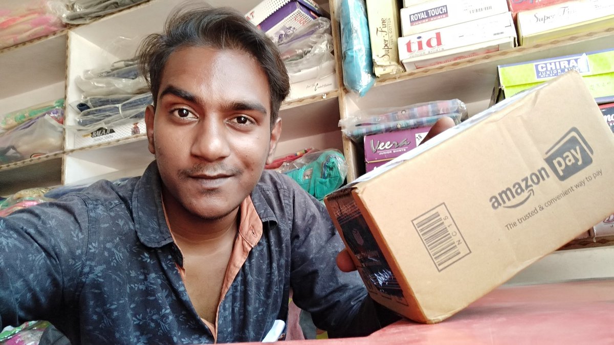 MacAndroidco's tweet photo. @amazonIN
A new shipment from Amazon
Good quality shipment
#gadgetplus @gadgetplus24 #himanshu #delivery #himanshu_sharma https://t.co/VUuU9EbQ47
