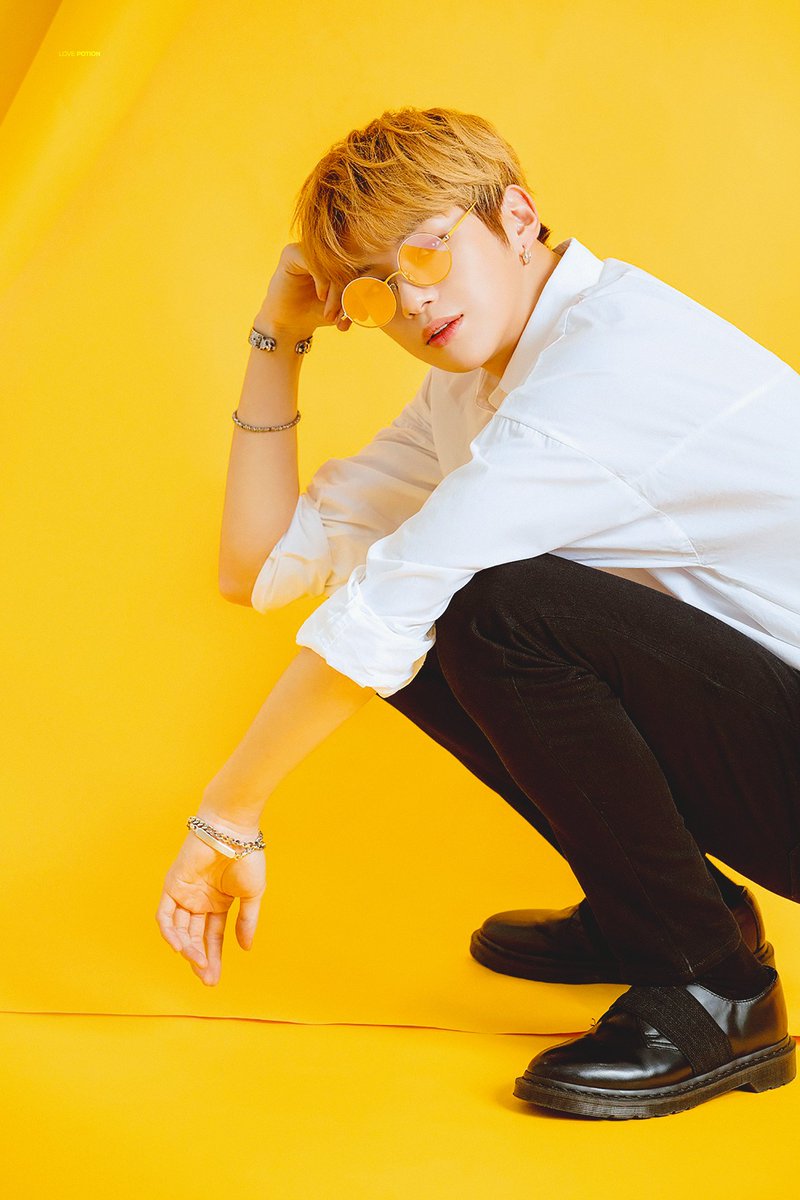 daniel_121012_'s tweet photo. @KSHT_official ๊ฒฉํ๊ฒ ๊ฐ๊ณ ์ถ๋ค
#ํค์ฑํํธ #๊ฐ๋ค๋์ #์ ๊ธ๋ผ์ค #๋ชฌ์คํ
๋ผ #ํฐํ์ด์ง #์ธ๋ต์ค์ #๋ ์ด๋๋ #๋๋ก์ #KissingHeart #Kangdaniel #Monstera #TPage #SomethingSweet #leinaD #drawing https://t.co/fsSSbw6aUT