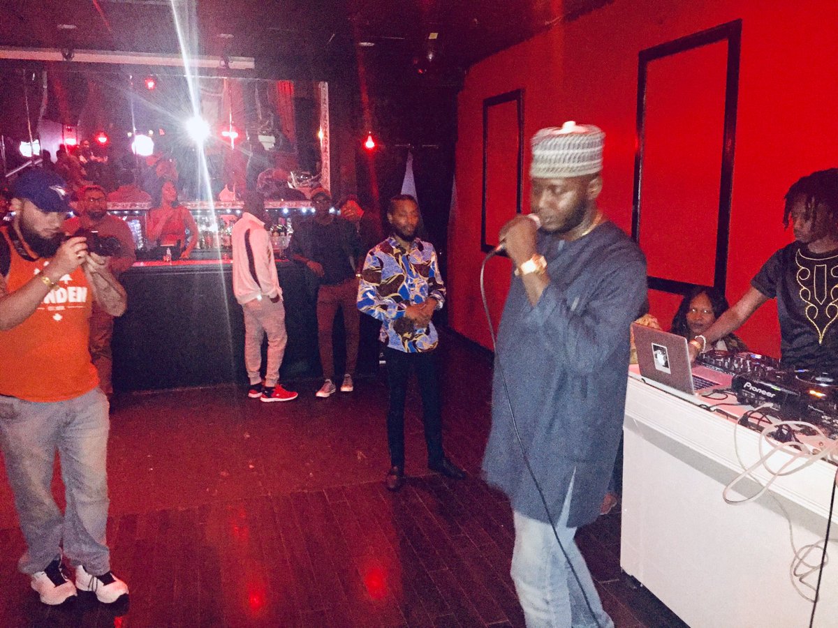 SwankPR's tweet photo. .@73V1NN performing at the Bunda Lounge in Toronto at #SwankPRMediaDay event. Check out the photos and retweet. #ViewsFromThe6 @RightNowTour @StackorStarvDJS @DoughFromDaGo #Toronto https://t.co/XfLntnaflj