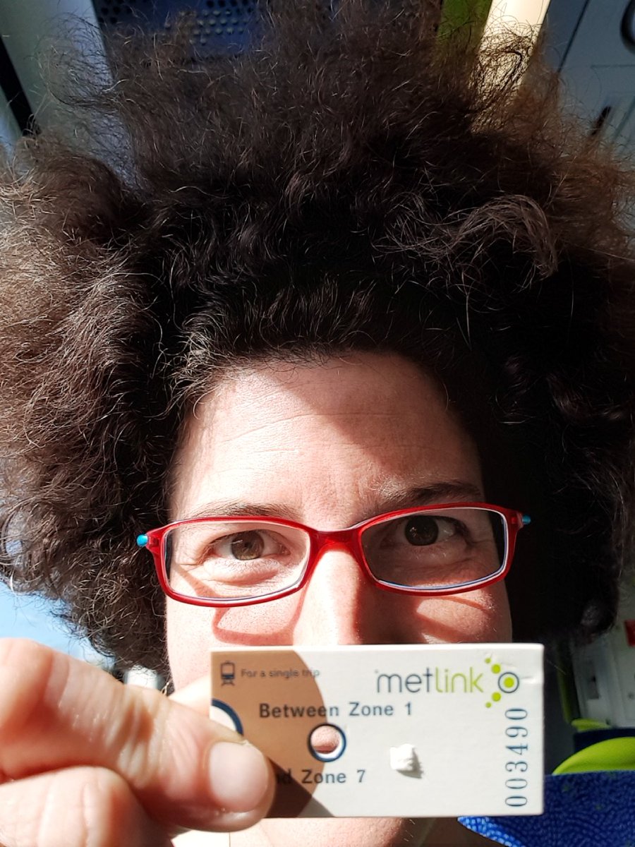 fixiebelle's tweet photo. When you're way at the end of the line and luck onto a nonstop train aaaaaallllllll the way six zones to the other end! @TransdevW #lovethetrain #expresstime https://t.co/gy4zEYDlln