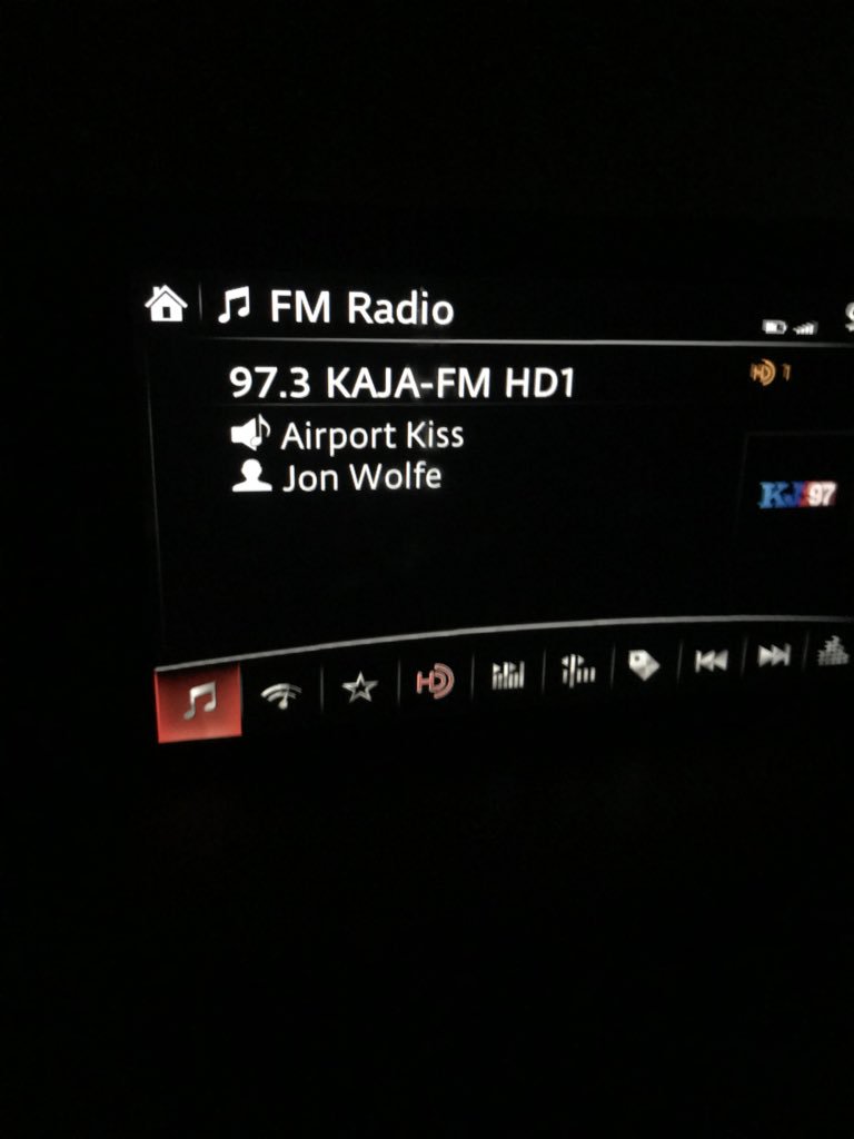 jaimeeraver's tweet photo. How awesome is it seeing great artists playing on our biggest country station! @jonwolfe @KJ97SanAntonio #airportkiss https://t.co/HXu0tYS8QR