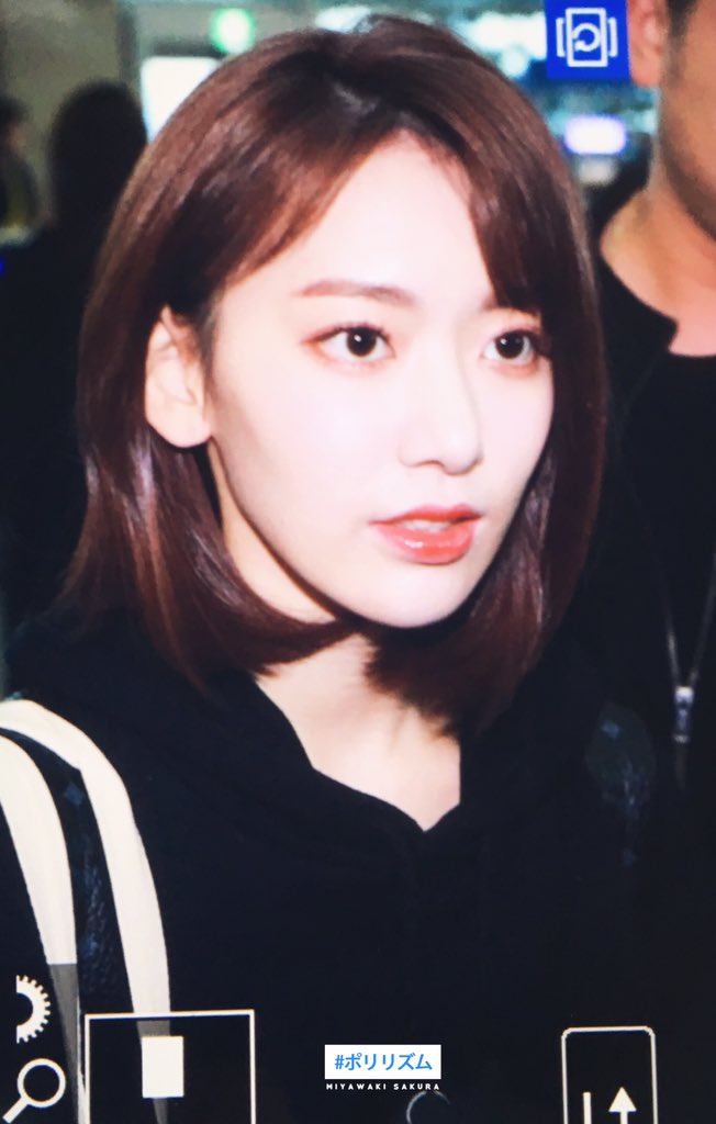 kunpluvly's tweet photo. หล่อสัสรัสเซีย โพผัวก็วันนี้แหละ #ซากุระ #MiyawakiSakura #Sakura #PRODUCE48 #pd48 #IZONE #AKB48 #HKT48 https://t.co/bcXL7Hjvme