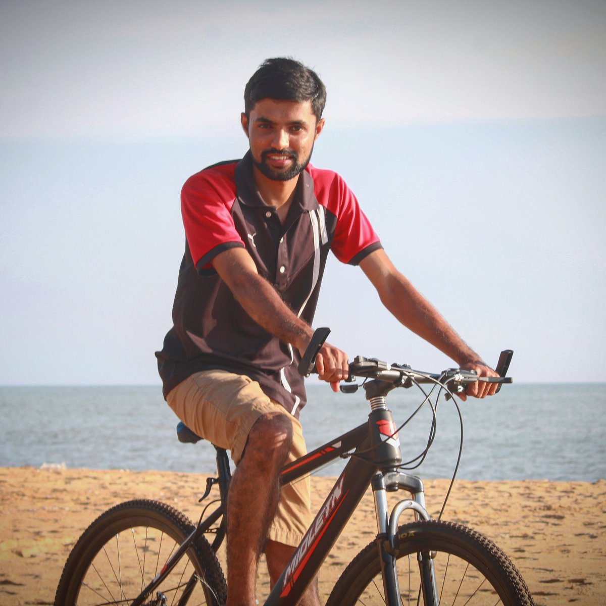 v_jithesh's tweet photo. #NewProfilePic https://t.co/0lC8W2iOvN