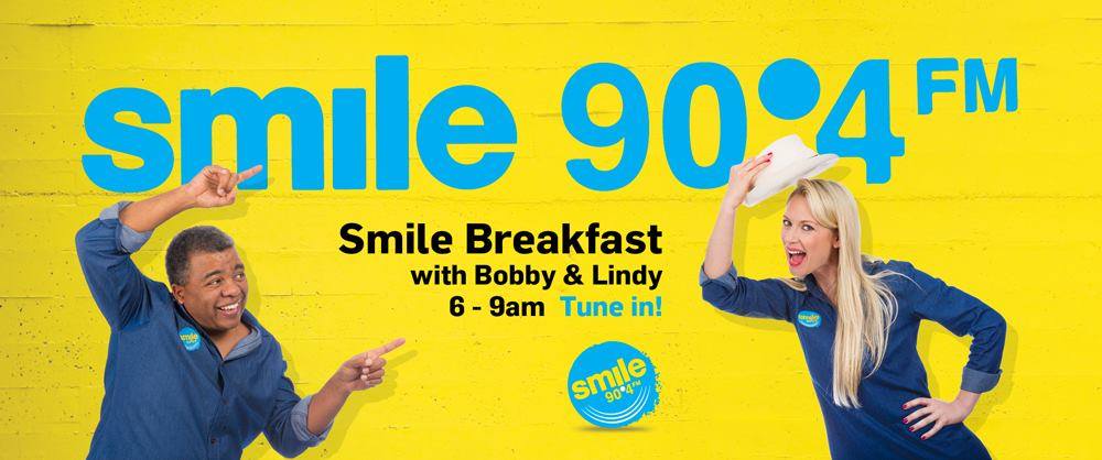Good morning and welcome to Happy Monday with the Smile Breakfast team. It's school holiday time, water restrictions have been dropped, and it feels like Summer is here! Don't forget to send us your flou jokes on SMS (35904) or on the Smile App! What's making you smile today?