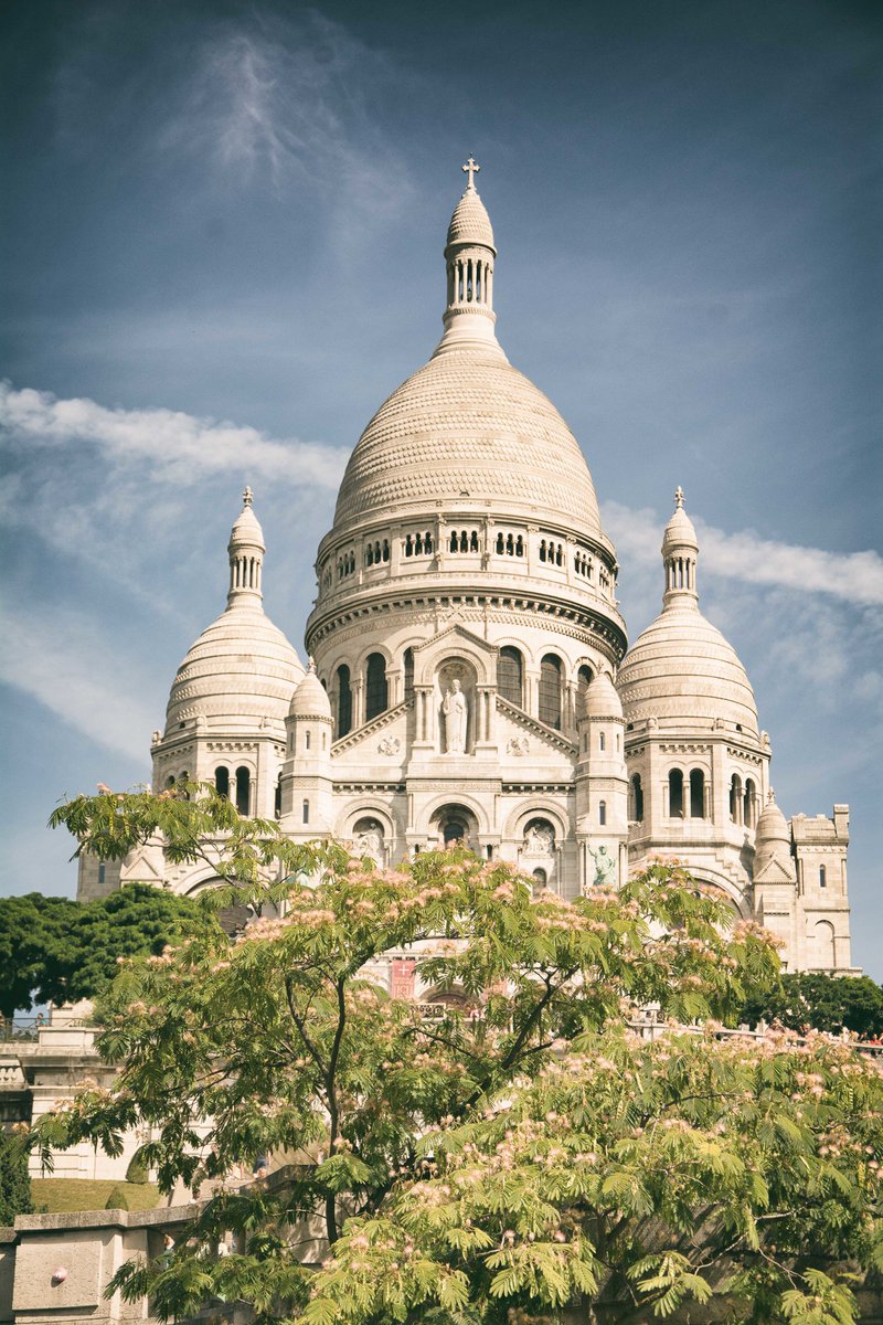 monicafiuzafoto's tweet photo. Era nuestro último día en la ciudad de la luz, pero teníamos que aprovechar cada hora allí, así que nos fuimos a Montmartre para despedirnos de París ❤️
https://t.co/YtE2bgnMTp
#sacrecoeur #paris #montmartre https://t.co/IAtvnOEFUA