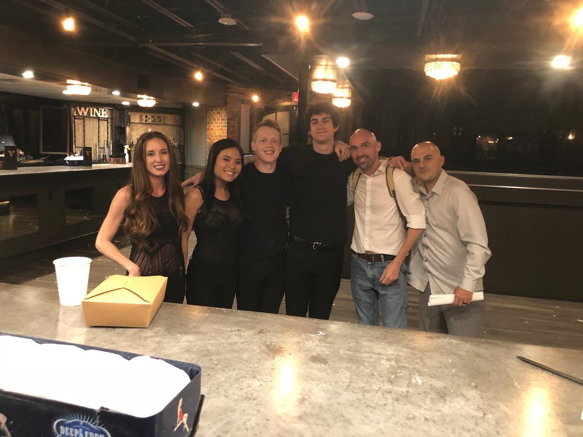 LegacyVnyl's tweet photo. This is one of the greatest crews out there! Come in and see them soon https://t.co/nmqaHpoOco