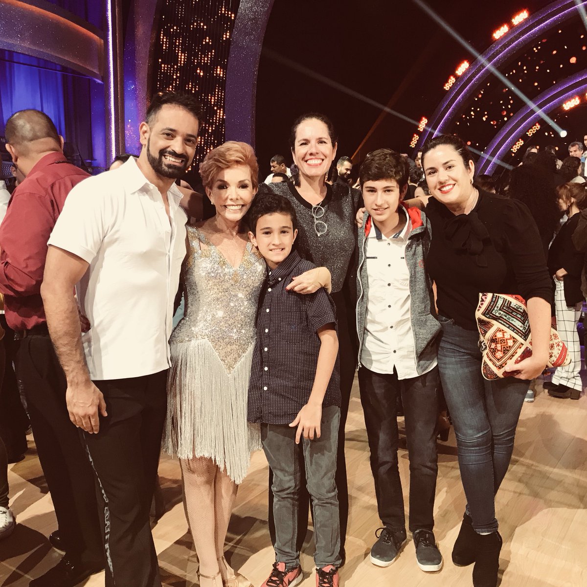 amanda_cr's tweet photo. #dwtscr que noche de emociones. Excelente mami, siguan con fuerza y enfocados! #AmandayBilly https://t.co/ZNECNB8DYZ
