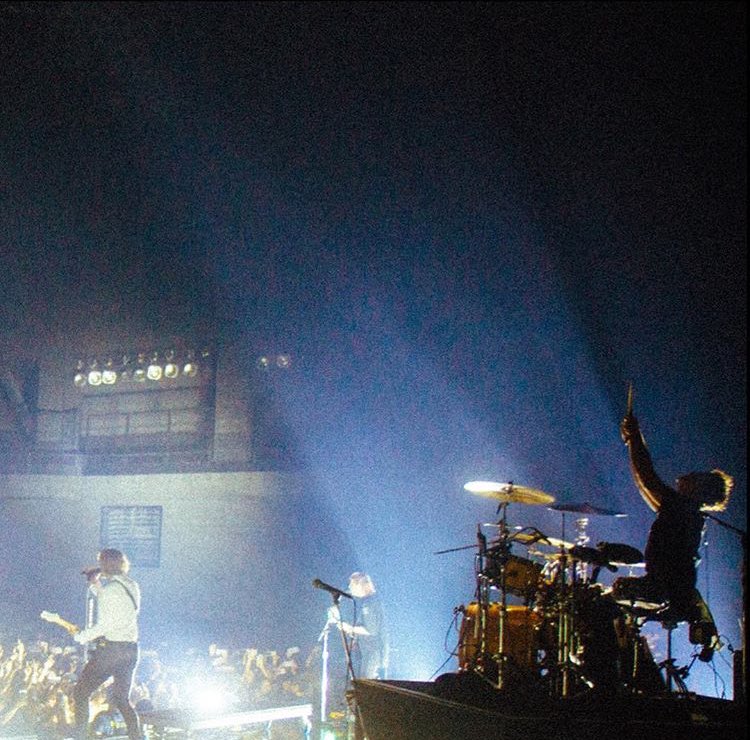 britneyyhope's tweet image. Nothing stays the same.. #CONGRATS5SOS