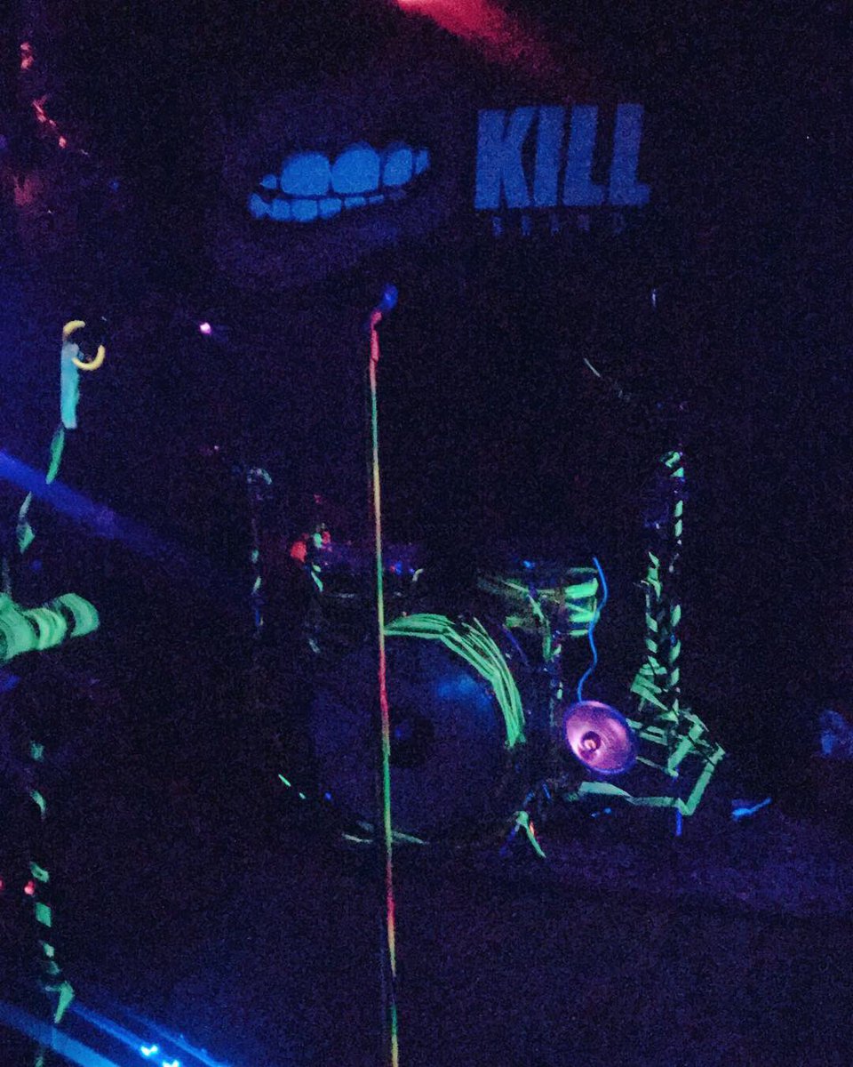 miss_angeliquew's tweet photo. Happy Sweet 16 @killbrand โจ๐๐ค๐๐๐ค๐ผ @jonnykill @lexxx_official and Happy Birthday @ScottyTheKid ๐๐
๐ผ #killbrand https://t.co/vPEdV5ZXWi