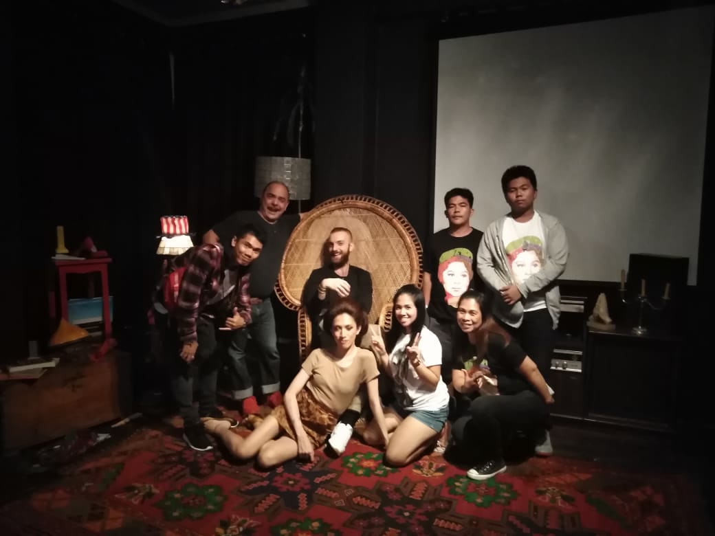 lavidaimelda's tweet photo. The amazing Livin' La Vida Imelda crew!

#LivinLaVidaImelda
#LaVidaImelda
#Manila https://t.co/zD3s9FwILu