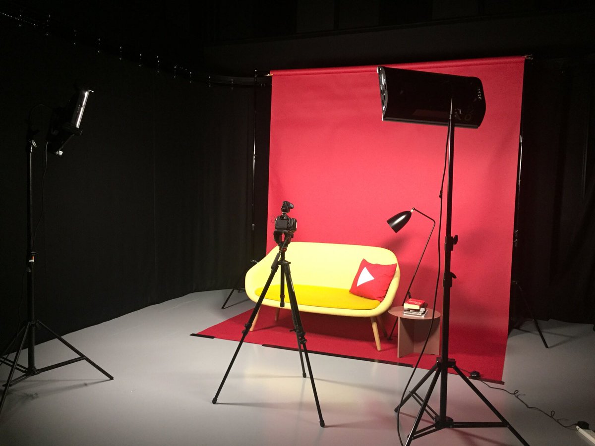 We’re looking for a cool space to film our forthcoming YouTube show. Any recommendations? Please retweet.