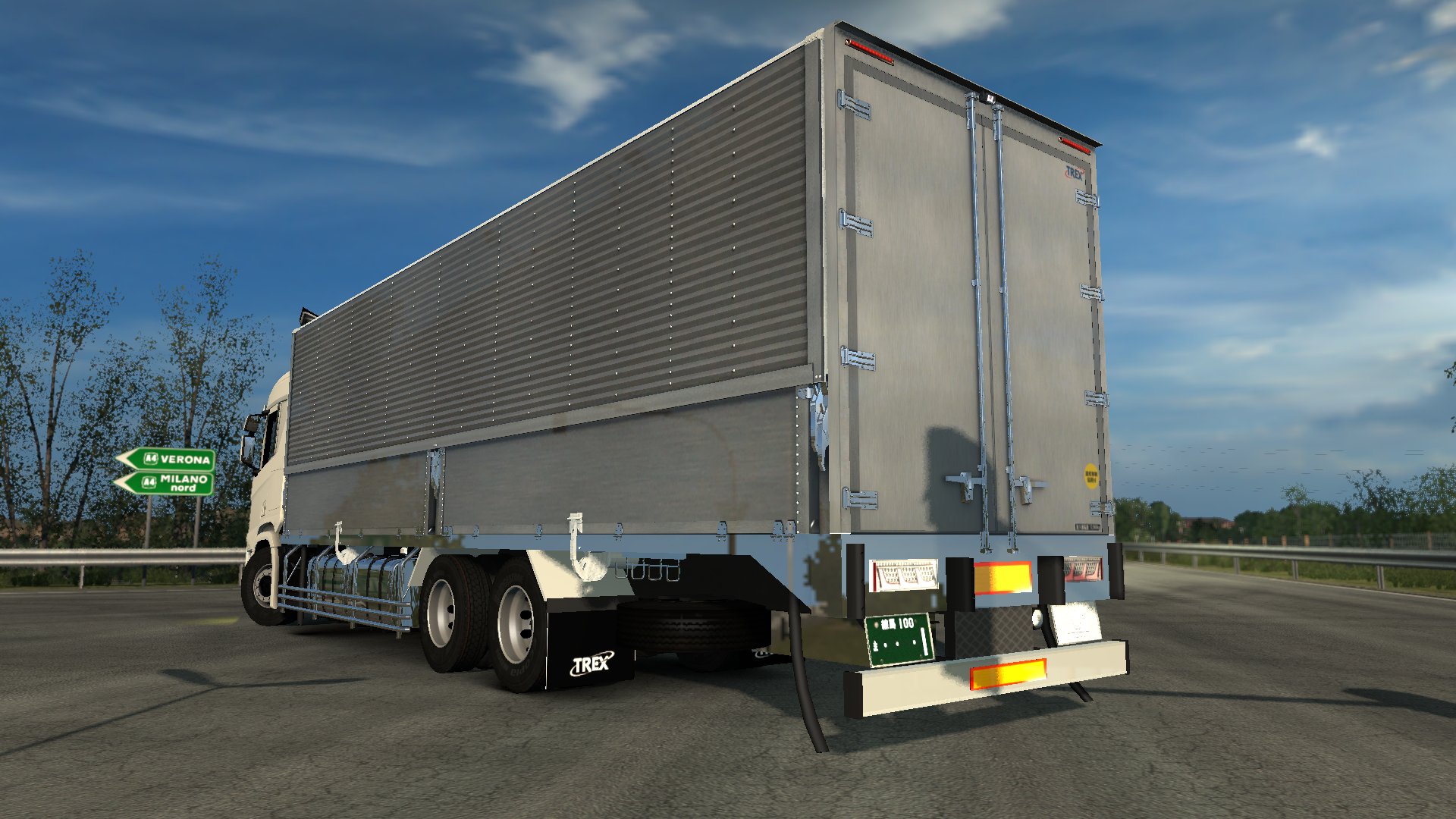 Shoukun Jpn 変態地図屋 マイナーチェンジされた まなみんスカニア を納車させて頂きました 今回のマイチェンから バックカメラ モニターが標準装備 そしてテールランプやバンパーが選べるようになりました 以前にも増して社畜感を味わえる