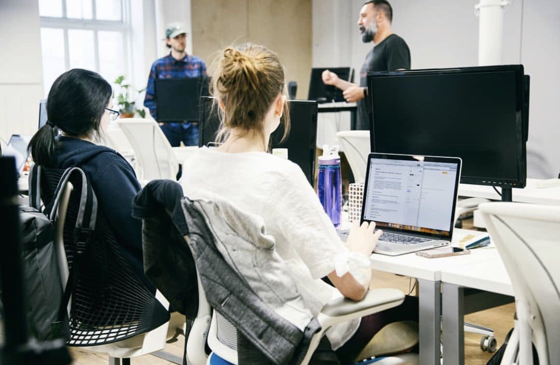 vschool_'s tweet photo. Our #AdobeDigitalAcademy Scholarship offers a full-ride opportunity 2 learn 2 code + mentorship & pathway 2 land a gig @ #Adobe after graduation!
Learn more @ https://t.co/6r6HXssBl5
Click Adobe menu button or attend our info session Nov 1st RSVP @ https://t.co/s6ZfB5W73M. https://t.co/SnSFsdudTF