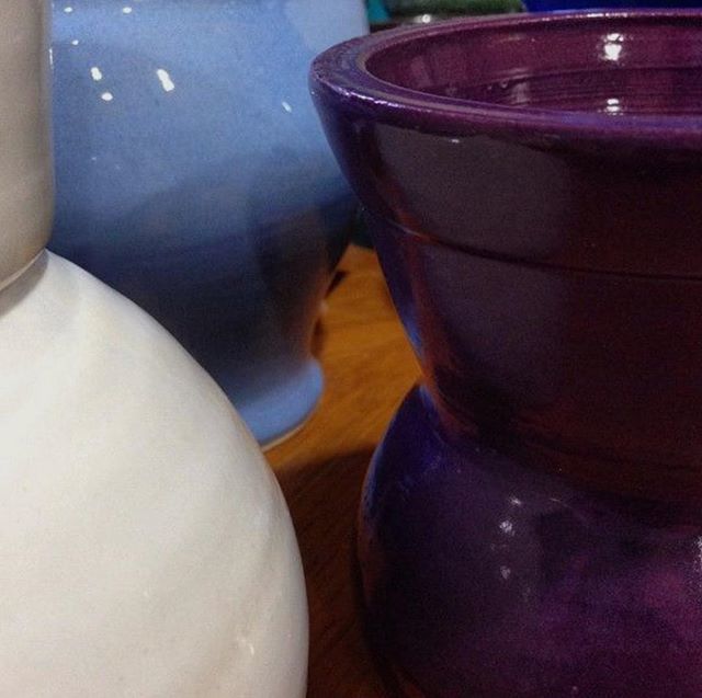 1groovygroves's tweet photo. Bright Light #thepotterygrove #clay #glaze #purplelove #white #blue #porcelain #pacificnorthwest #potsofinstagram #atlanticocean #tinyhouse #catsofinstagram #potsofinstagram #coloradoboy #clloud #coloradogirl #ceramics #cereal #classicrock #classroomdecor #decore #richlife #… https://t.co/0nAhpiw50A