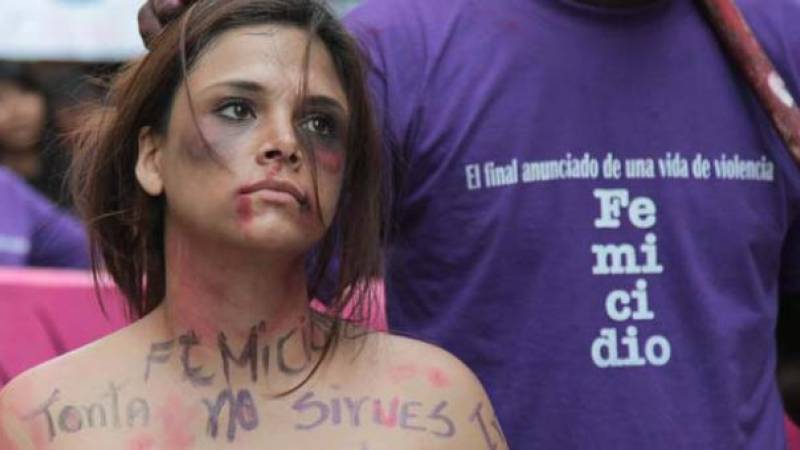 ConElMazoDando's tweet photo. ¡No más femicidios! Estado Falcón iniciará campaña "Rompe el Silencio" https://t.co/CfUce3hCZ3 https://t.co/ahzs7HRozL