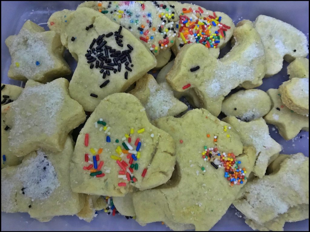 Jam4tweets's tweet photo. Lekker Butter Cookies https://t.co/HGhFNkIa9a https://t.co/jgl6kC4ttO