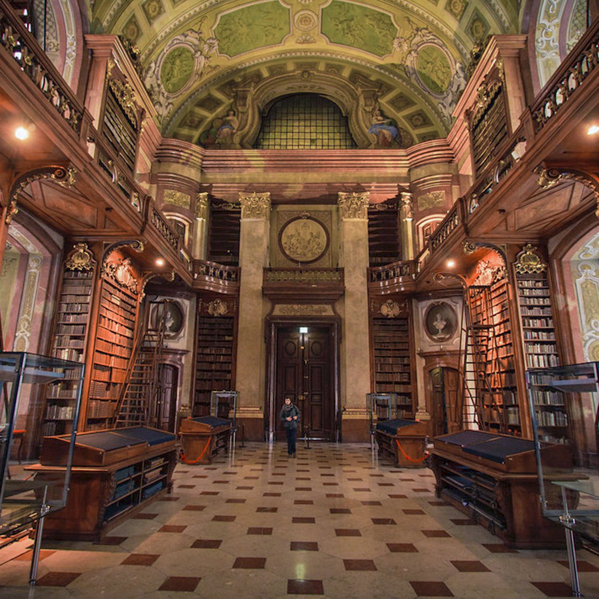Animal_Media's tweet image. Our #LibraryoftheMonth goes to the Austrian National Library 📚. Opened in 1723, it's an extraordinary combination of baroque flair and traditional library design. Grand marble sculptures, frescoed ceilings and marble flooring give it that outré baroque feel.😍

#AnimalMediaGroup