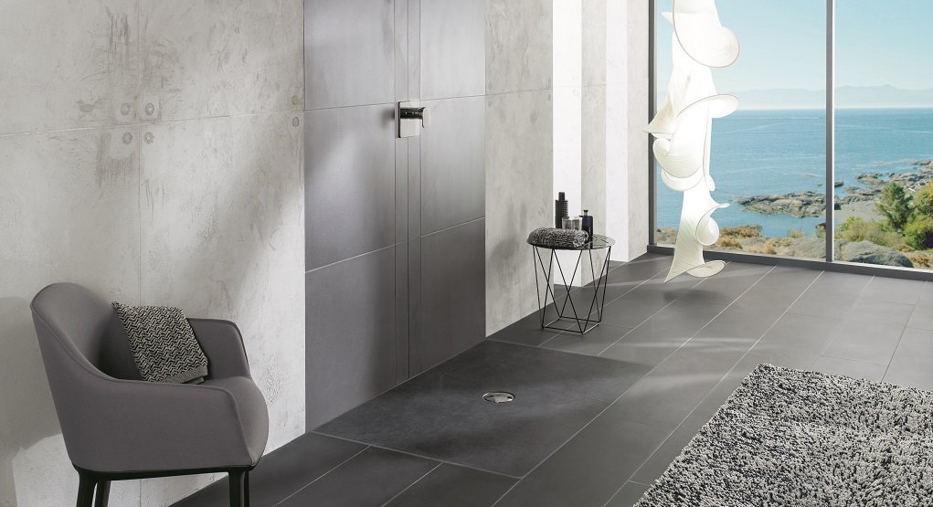 VilleroyBochES's tweet photo. Usando el material Quaryl® de Villeroy &amp; Boch, nuestras duchas #SubwayInfinity proporcionan una experiencia positiva de principio a fin.  https://t.co/dapBhr5J5o #villeroyboches #baño #interiorismo #reformas #diseño #bahtroom https://t.co/OpKP2HGXlj