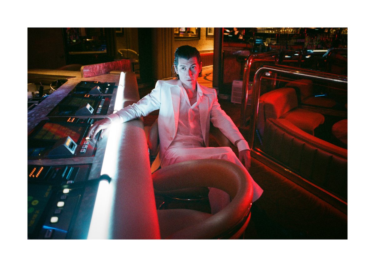 ArcticMonkeys's tweet photo. Limited edition prints from the AM:ZM exhibition are on sale now via the Arctic Monkeys website here: https://t.co/wmI28og0u6 https://t.co/am8etYNniX