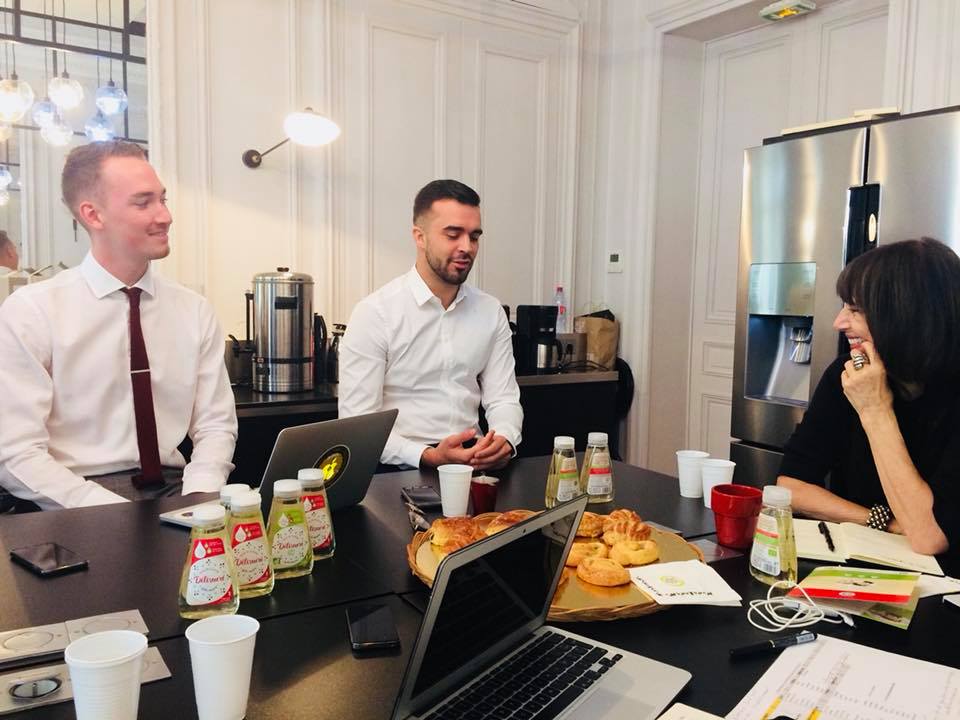 mercidelisucre's tweet photo. Aujourd’hui Délisucré tenait sa conférence de presse à Paris ! 🙂 
L’occasion d’en dire plus sur notre parcours, nos valeurs et nos projets pour le futur 🚀

La suite très bientôt, restez connectés ! 😉

https://t.co/cEodjGzNcf https://t.co/tIxzJHvvsA