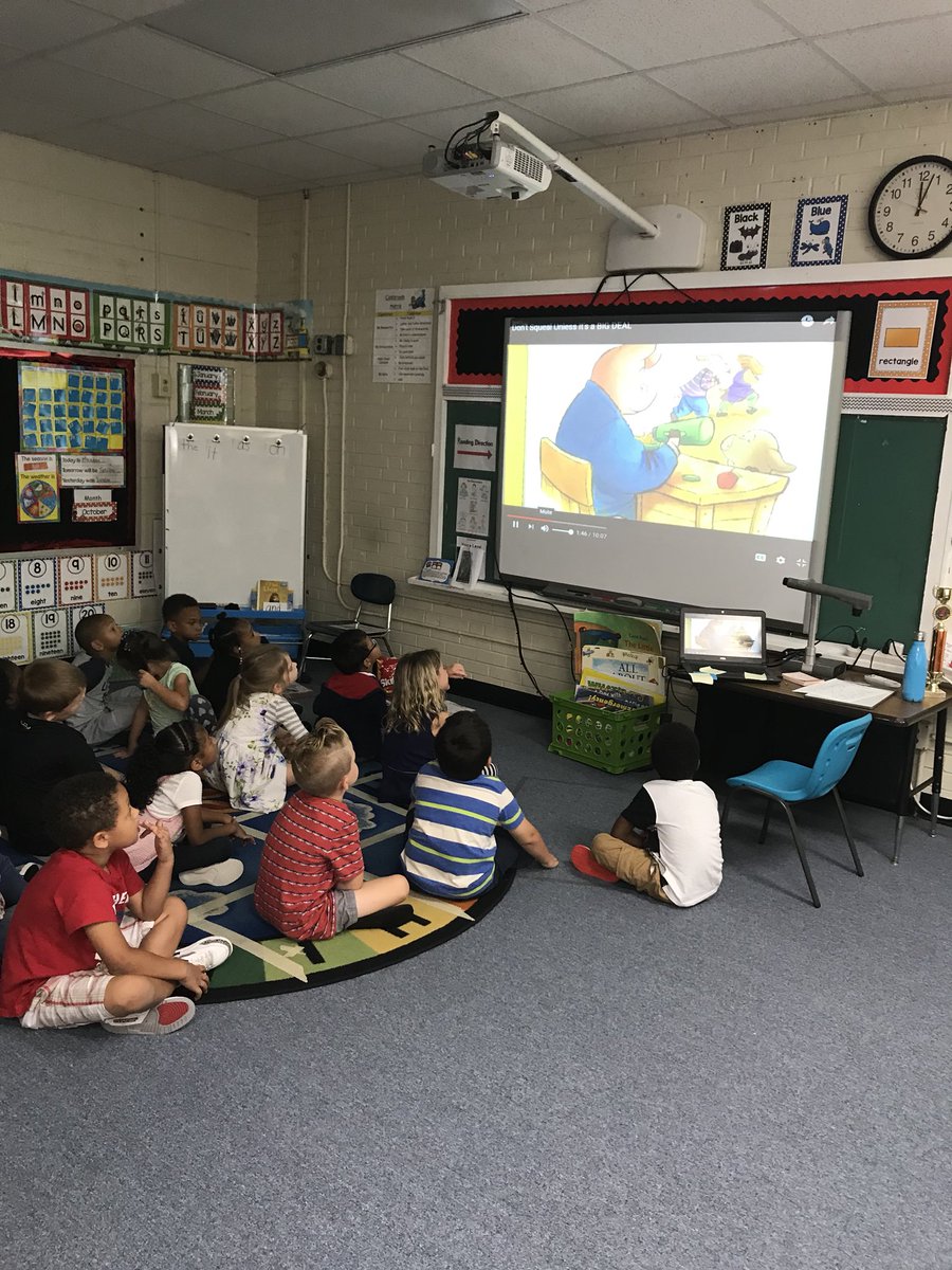 Swalkitout's tweet photo. Learning the difference between a kid sized problem and a big deal. #nomoretattling #kindergarten #lifelessonsof5yearolds https://t.co/1wnPdZYEuh