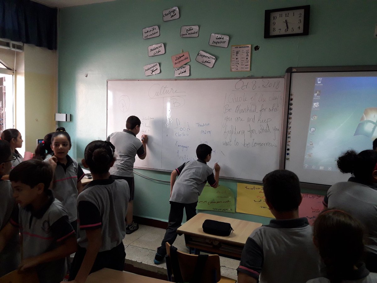AtiehSamah's tweet photo. Culture is the widening of the mind and spirit# Run To The Board activity# building background # grade 5 @MakAishaSchool https://t.co/k3yUQ9qFqt