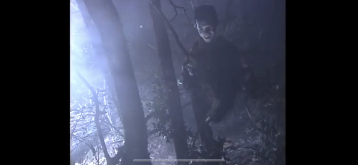 ヲナキ グロ注意 金田一少年の事件簿の墓場島殺人事件見てるけど やっぱトラウマメーカーだわ でも 若かりし頃の三浦理恵子がjkやってたり ケインコスギの演技が面白くて丁度いいw