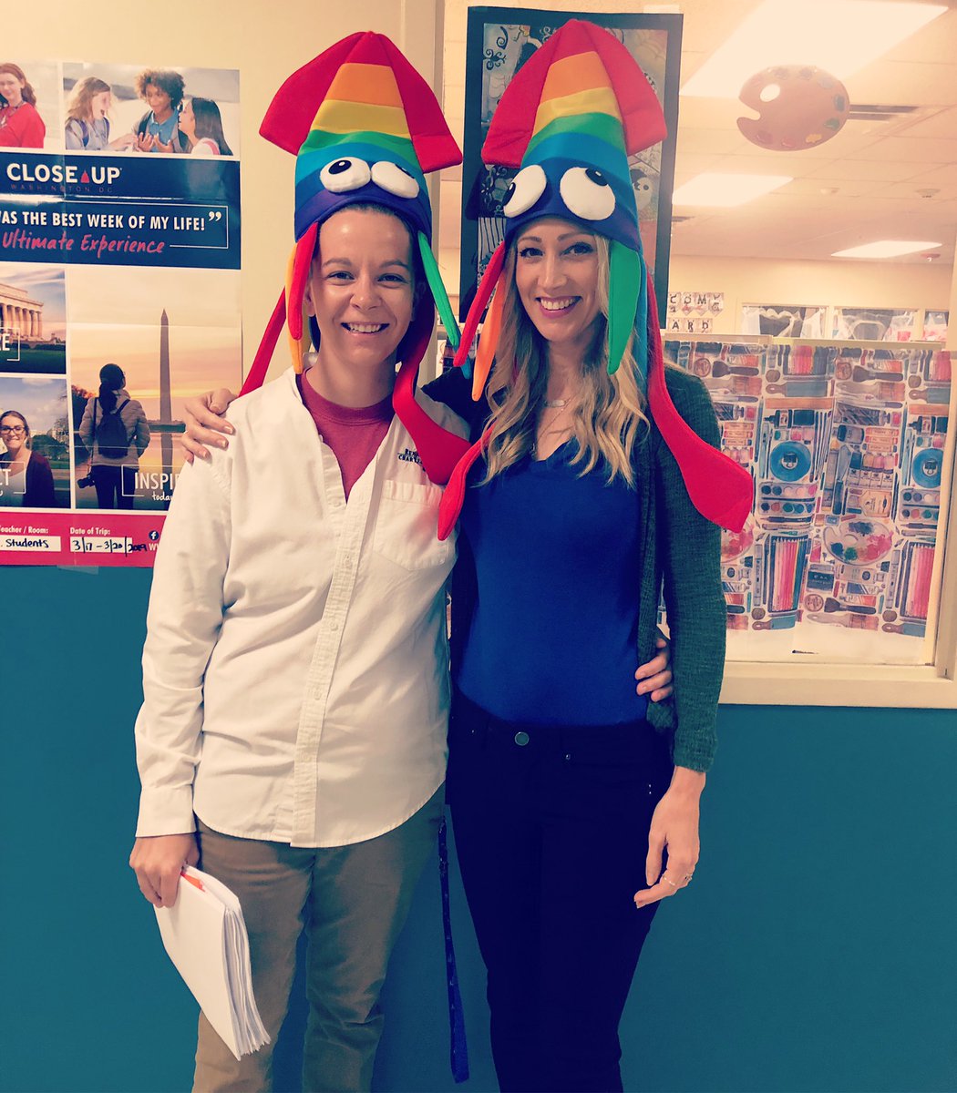 RenTradition's tweet photo. Crazy Hat Day is in fact VERY crazy! We love the creativity of our students &amp; staff! 🎩👑👒🧢⛑ #RSCT #TRAD #crazyhatday #spiritweek https://t.co/JUbBpO2Iqa