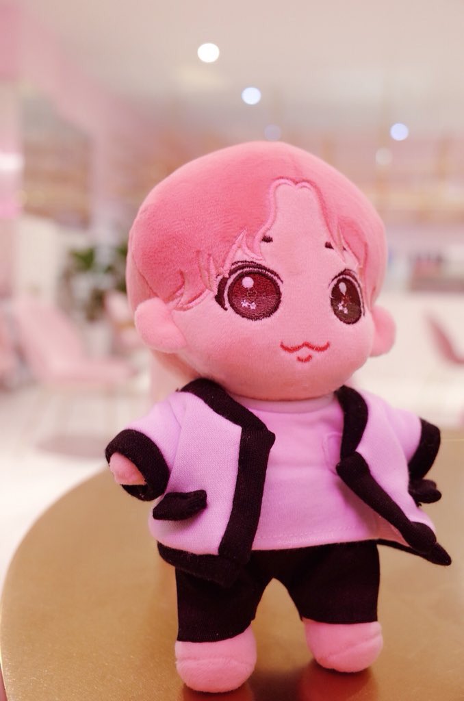 sevengasm's tweet photo. [HELP RT] I’m planning to do a 🇵🇭 GO for @CoupsHani ‘s bommihani doll. The doll price is PHP 1,250 based on paypal currency exchange. Paypal and EMS fees will be divided among us buyers. With 3 or more people interested, the group order will push through. ^^ DM me for sure buyer https://t.co/RLGIzxC8oK