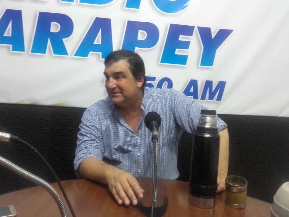 MejorPaisUy's tweet photo. En estos momentos, en Radio Arapey, en Salto. Los invitamos a sintonizar la 1450AM.

@GIntendentes https://t.co/cXWAdyWfgB