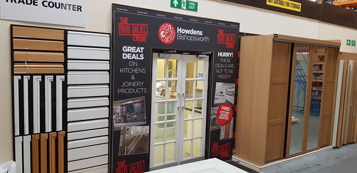 printing_direct's tweet photo. A couple of great images sent to us by Tim at Howdens Bishopsworth of his P11 banners and door display. We think they look brilliant, but we are slightly biased! #howdens #P11 #print #printingdirect #retford https://t.co/ee2SRJT9dW