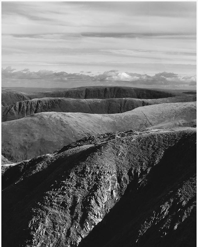 BluetackPhoto's tweet photo. Wainwright’s .
.
#wainwrightswalks
#lakesistrict #instablackandwhite #blackandwhitephotography #landscapephotography #blackandwhitelandscape #bw_landscape #ambleside #walking #greatoutdoors #view #fellrunning #sunny #autumnview #photographer #sonya6000 #… https://t.co/K0Iif2PljV https://t.co/aQFal2TyN7