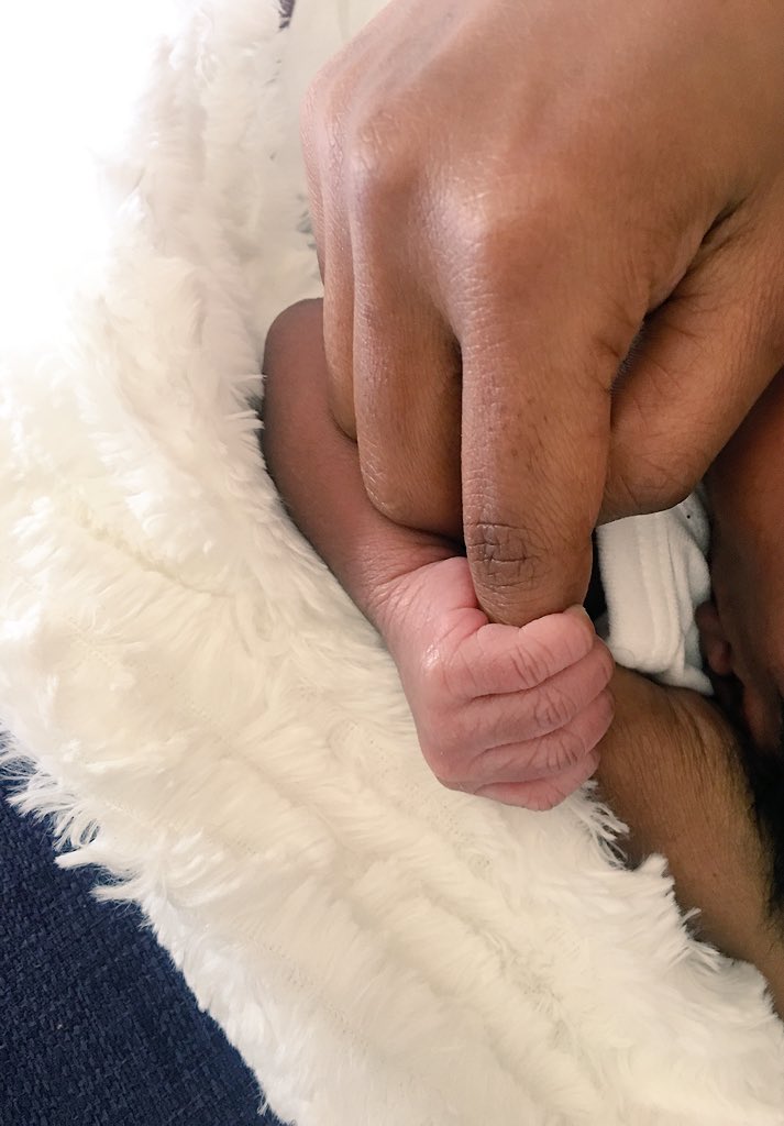 dramatainment's tweet photo. {JUST IN}: Actress and Singer @Khabonina_Q has revealed that she has been 'privately' withchild and had a successful birth of her baby a few days ago. We congratulate you KhaboDacious.👶 #Dramatainment https://t.co/LIGcYuIzqI