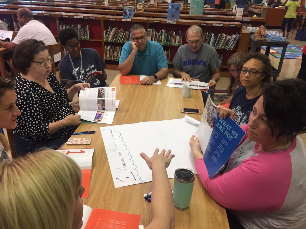 Brown_Principal's tweet photo. Our @JCPSBackpack team, @Norah013 & @amythorntonJCPS are leading @mybrownschool teachers in a jigsaw to understand how the Backpack supports our Self-Directed Learning Framework. @daniellewashb @kids_inspire #ReasonedMinds #EducatedHearts https://t.co/TCutyYYpQ2