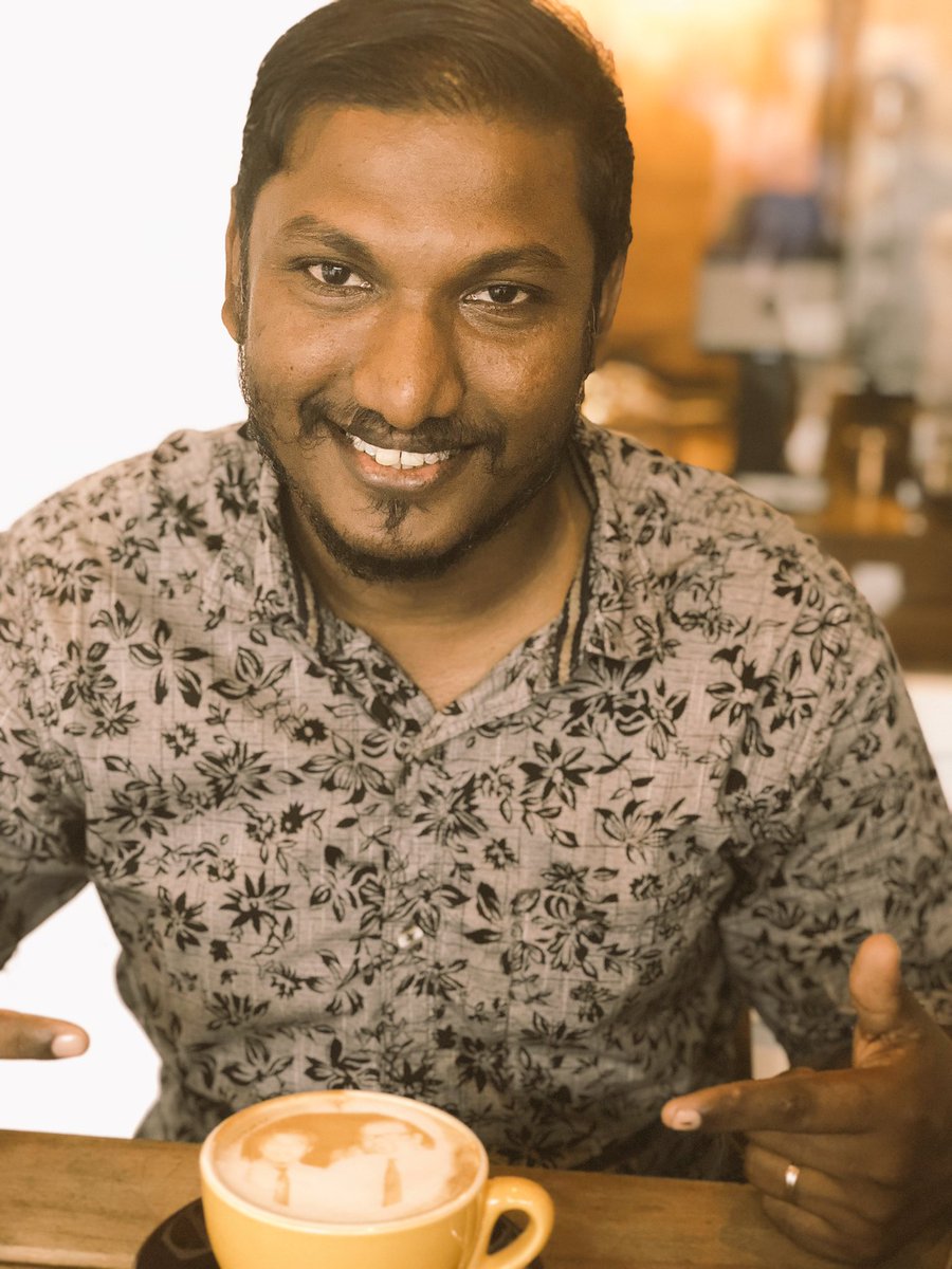 MvARiyaz's tweet photo. Good example of loyalty #FreeAdheeb @Step_Ayya @MahfuzSayd @MoosesSiraj @adhoo69 https://t.co/2eemkcuwDv