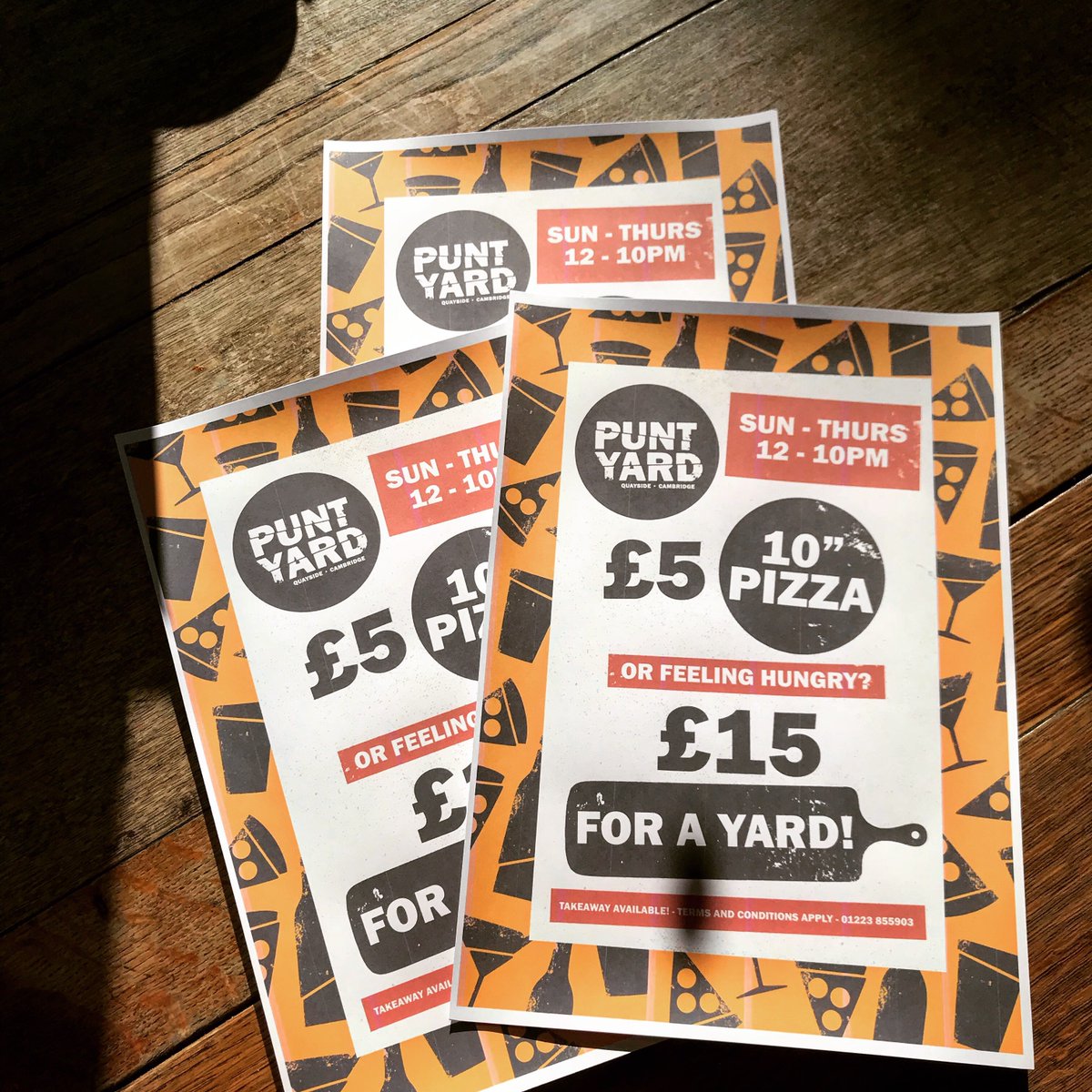 It’s that time again, £5 pizzas all day!! Come on down and grab a slice or give us a call in 01223 855903 to reserve a table. 
#party #pizza #pizzaparty #cambsuni #cambridge #cambridgelife #photooftheday #cusu #ARU #5poundpizza #5pounds #MondayFunday #minesapint