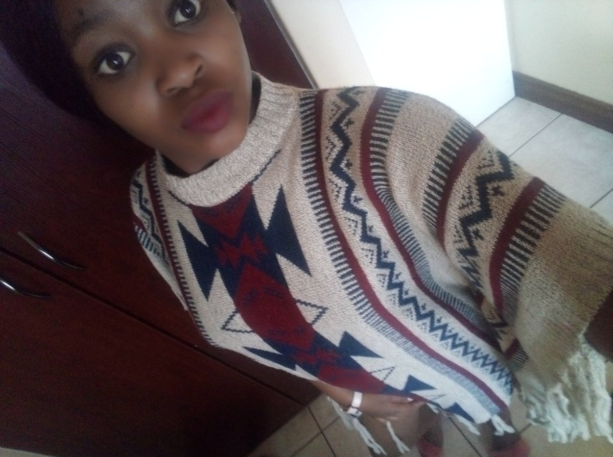 ZeeBuga's tweet image. ❤