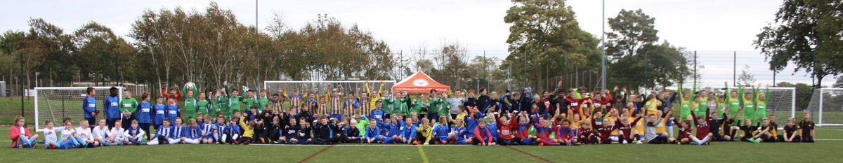 BFCCT_'s tweet photo. ⚽️We delivered our annual @EFLTrust Kids Cup this morning. 20 schools turned up to play competitive football. We hope everyone enjoyed their day out

🏆Congratulations to @bainesendowed and @PE_Layton who will play in the final on October 20th https://t.co/h9nV6u5ETO