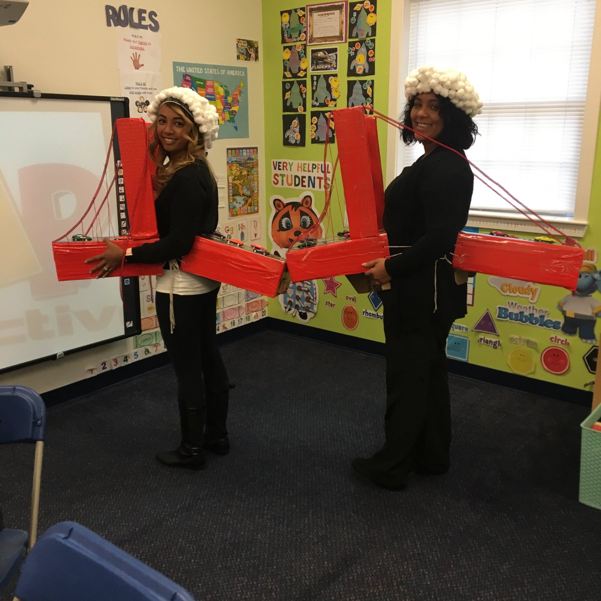 directleger's tweet photo. TLE Wilmington is full of spirit 
#GoldenGateBridge #TLEBeyond #LearnPlayGrow #TLEWilmington https://t.co/Q2FTm2quuD