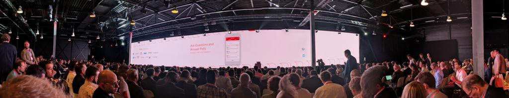 RolfGro's tweet photo. Biggest screen in Europe? @OutSystems https://t.co/ELbFpIbCDu