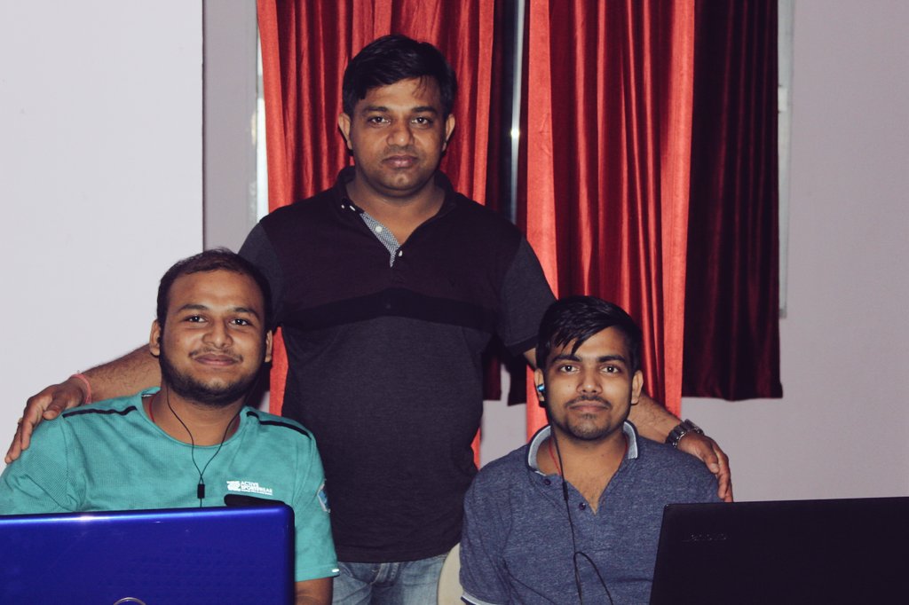 Kunalkumargup12's tweet photo. Enjoyed coding day and night ... βοΈππ.... learned about open source and various other things ....And had a great experience ....
#HacktoberFestExtended2018
#HacktoberFest
#getemisha
@emisha_gita https://t.co/NX9zImGfBg
