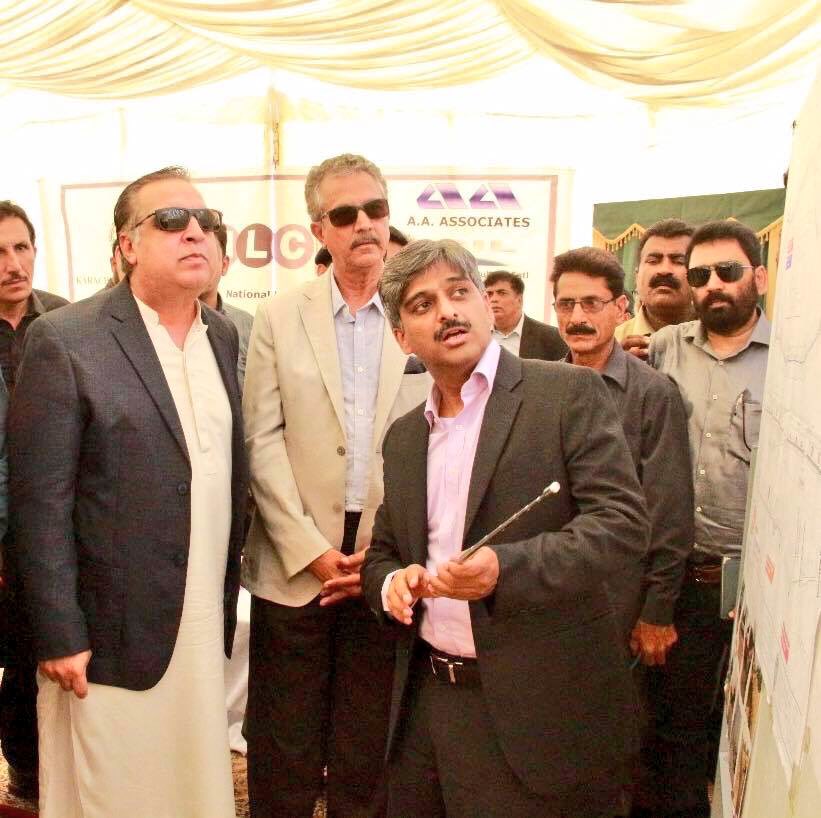 wasimakhtar1955's tweet photo. #GroundBreakingCeremony of #Manghopir Road from #JamChakro to #Banaras #Flyover & from #BanarasFlyover to #NishterRoad (from #TeenHatti to #NapierRoad) including installation of #WaterLines of 66” Dia & 48” Dia respectively, along with #GovernorSindh. https://t.co/KMz3ZYAeXD