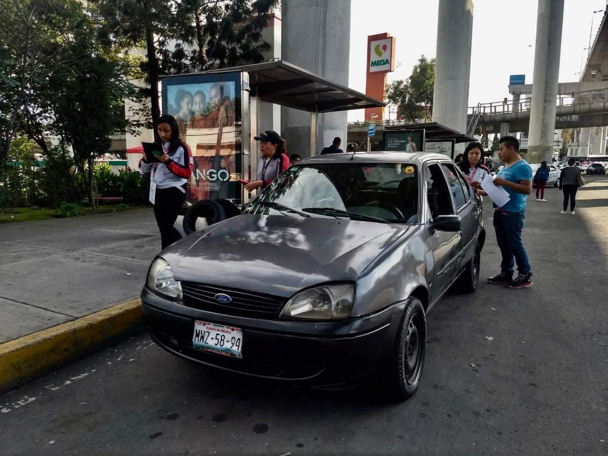LaSEMOVI's tweet photo. #SemoviInforma que se realizaron 25  remisiones, 8 suspensiones y 40 infracciones por diversas faltas al Reglamento de Tránsito; durante el Operativo #BlindajeCDMX del 5 al 7 de octubre https://t.co/rnSEOGaFJL