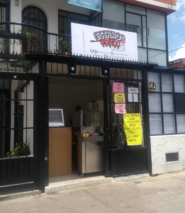Ya estamos listos para iniciar la semana! 😎 #EstamosFritos visitanos y disfruta de un Patacon montañero! 🔥😎